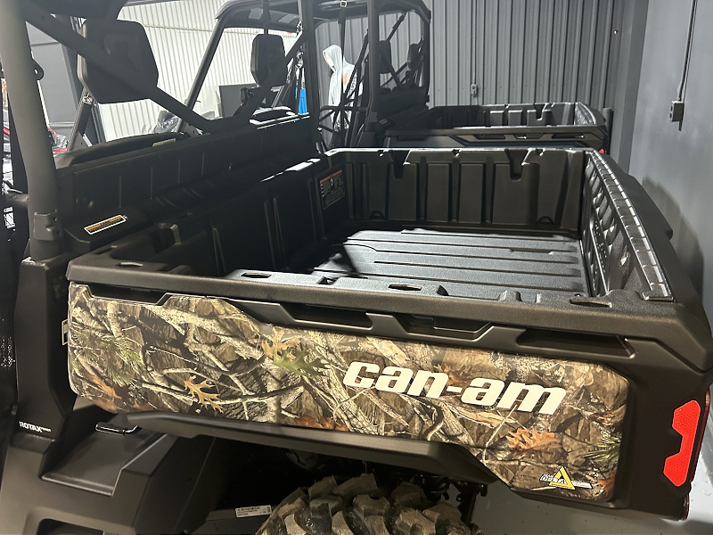 ATV & Utility Vehicles  2025 CAN-AM DEFENDER XT HD10 SIDE BY SIDE Photo
