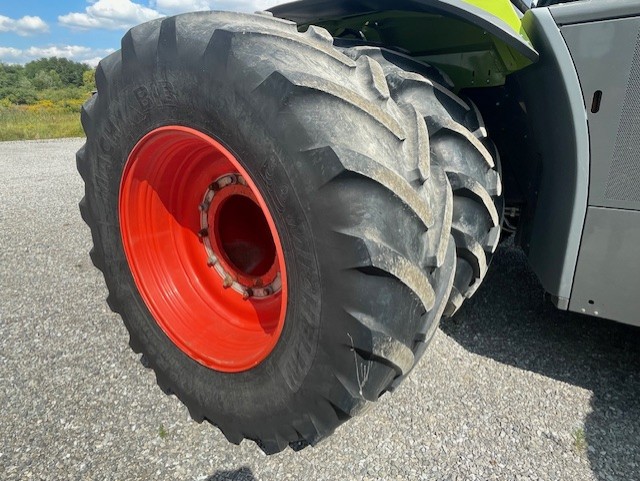 2021 CLAAS XERION 5000 TRACTOR
