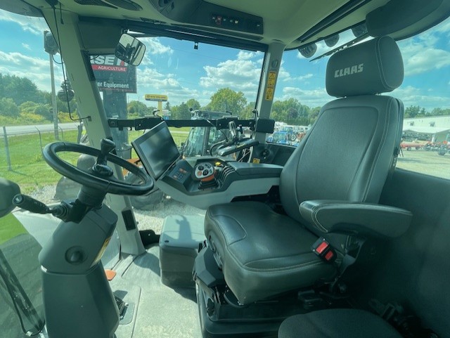 2021 CLAAS XERION 5000 TRACTOR