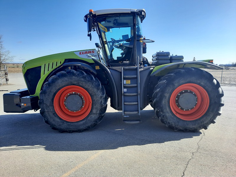 2021 CLAAS XERION 5000 TRACTOR