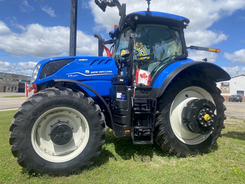 2025 NEW HOLLAND T7.260 PLMI AUTO COMMAND TRACTOR