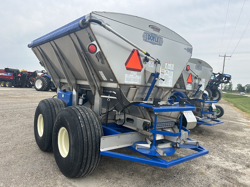 2025 DOYLE 8 TON PULL TYPE FERTILIZER/LIME COMBO SPREADER