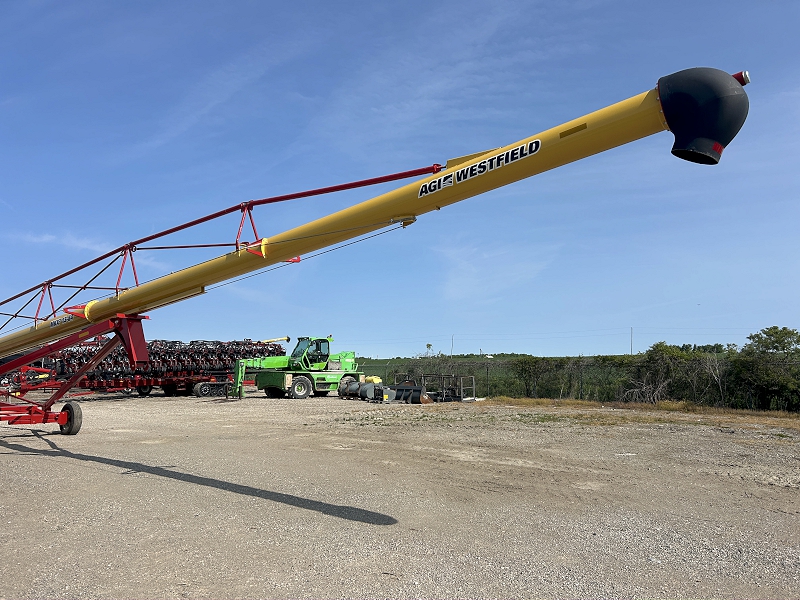2025 WESTFIELD MKX2 13X84 GRAIN AUGER