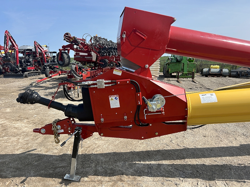 2025 WESTFIELD MKX2 13X84 GRAIN AUGER