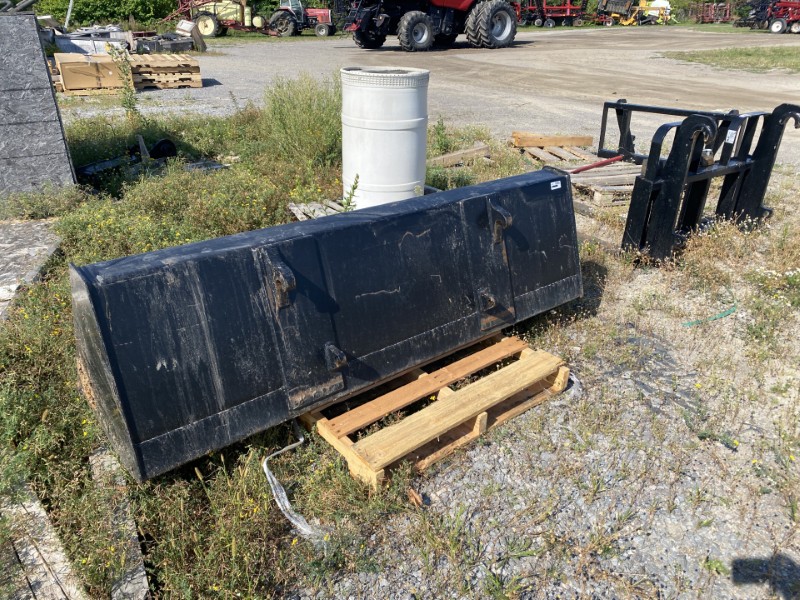 2024 CASE IH 84 INCH BUCKET