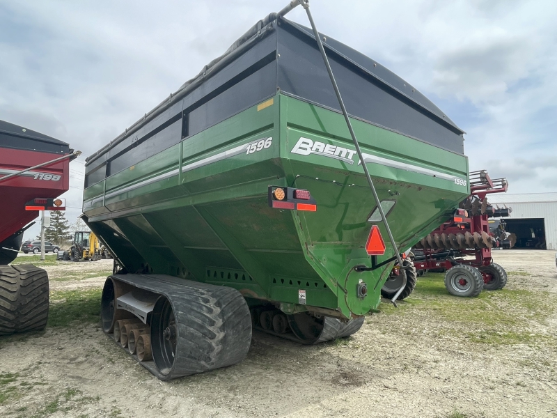 2018 BRENT 1596 GRAIN CART