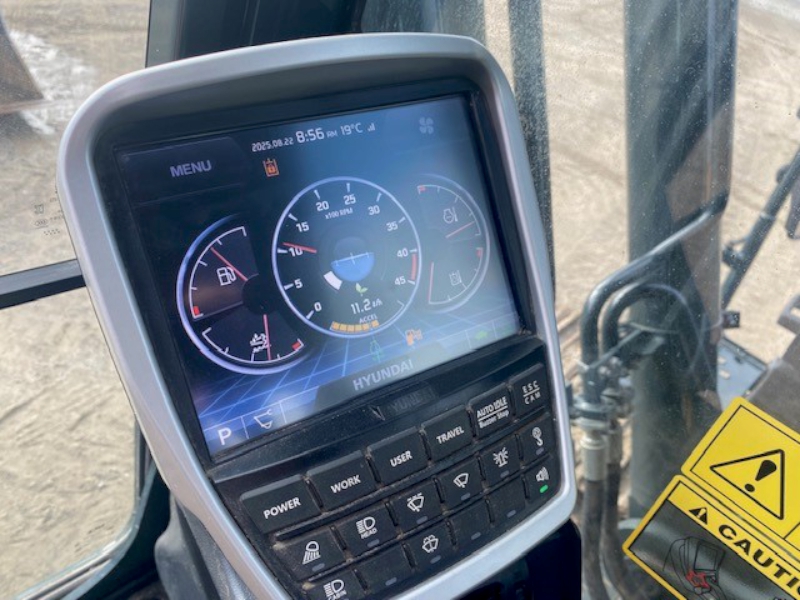 2023 HYUNDAI HX210AL EXCAVATOR