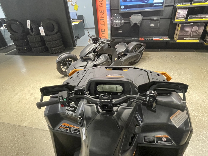 ATV & Utility Vehicles  2025 CAN-AM OUTLANDER XT-P 1000R ATV Photo