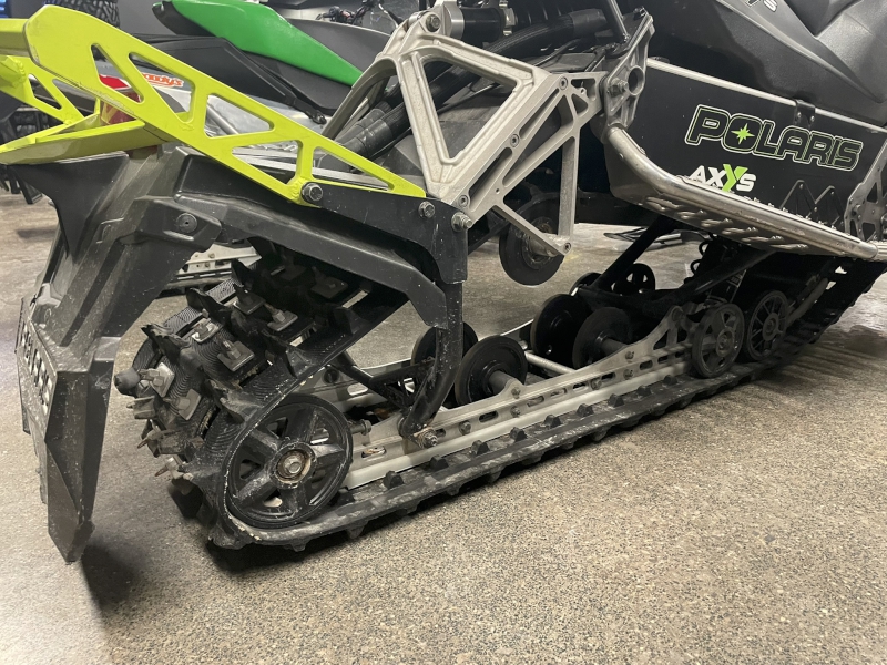 Snowmobiles  2016 POLARIS SWITCHBACK PRO-S 800 SNOWMOBILE Photo