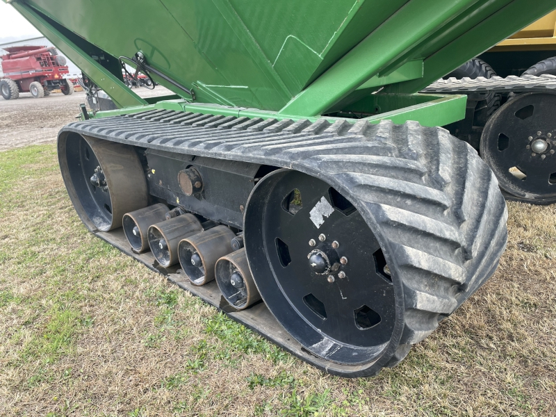 2015 J&M 1326-22T GRAIN CART
