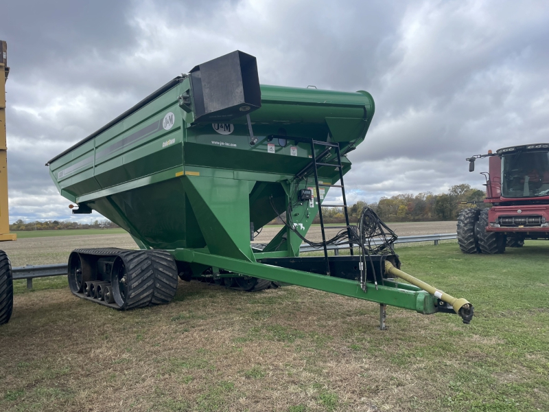 2015 J&M 1326-22T GRAIN CART