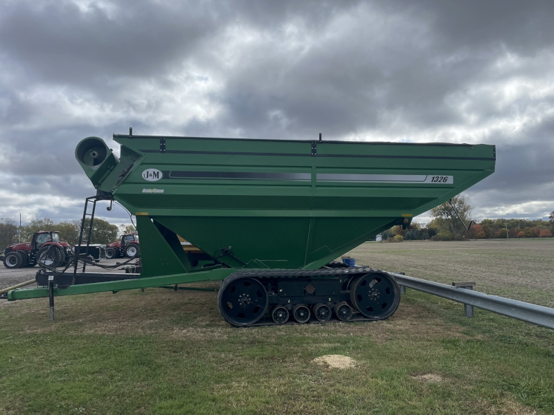 2015 J&M 1326-22T GRAIN CART