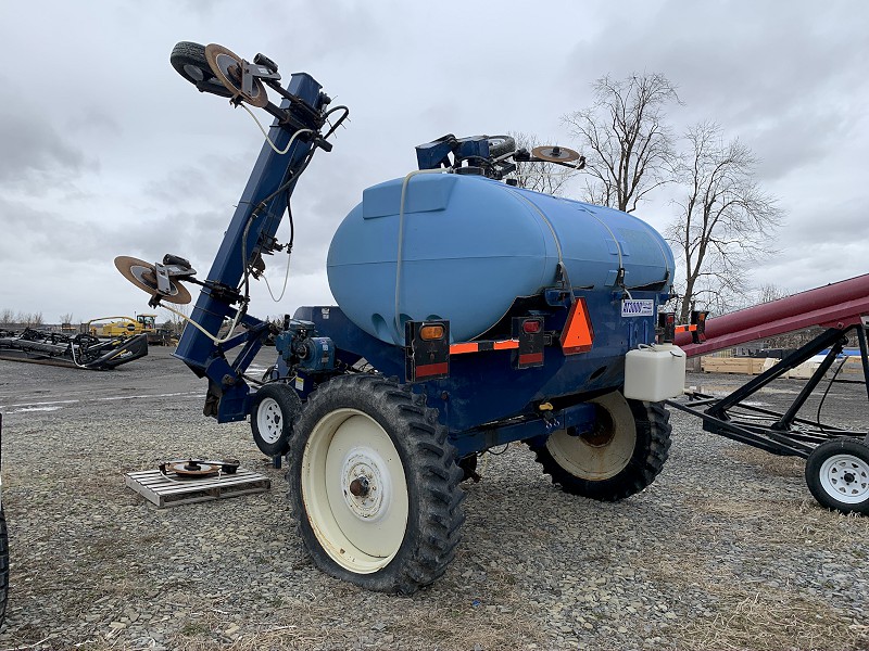 2010 BLU-JET AT3000 FERTILIZER APPLICATOR