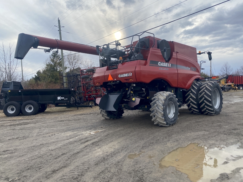 2014 CASE IH 7230 COMBINE