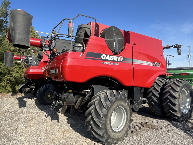 2014 CASE IH 8230 COMBINE