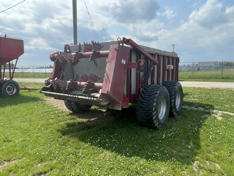 2019 HAGEDORN 2414 MANURE SPREADER
