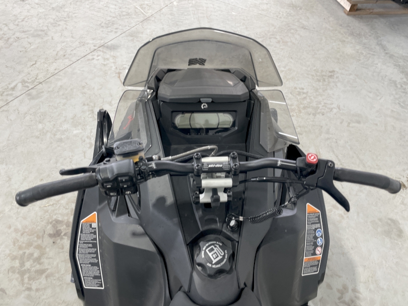 Snowmobiles  2023 SKI-DOO RENEGADE X 850 E-TEC SNOWMOBILE Photo