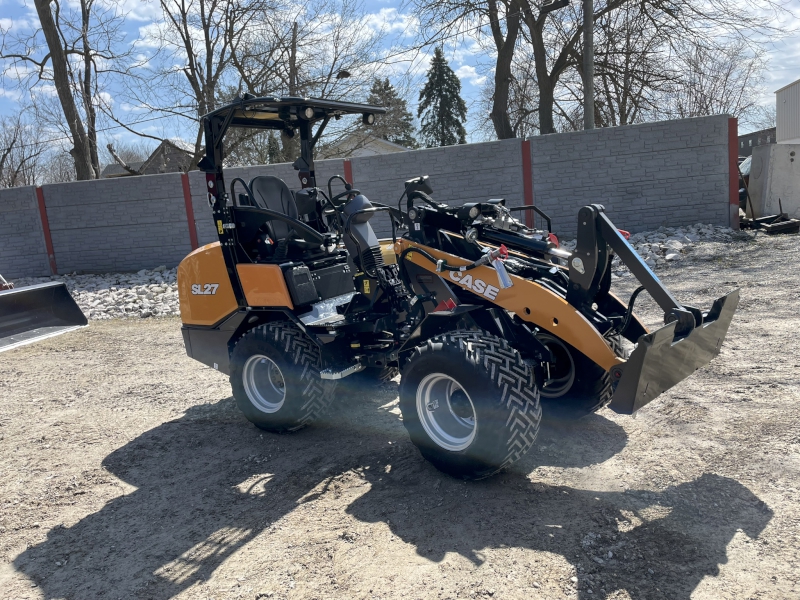 2025 CASE SL27 SMALL ARTICULATED LOADER