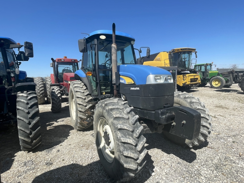 2012 NEW HOLLAND TS6020 TRACTOR