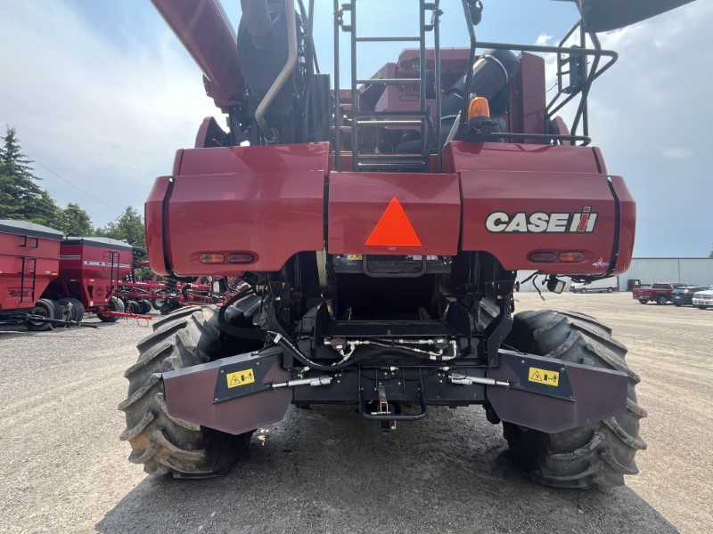 2015 CASE IH 8240 AXIAL FLOW COMBINE