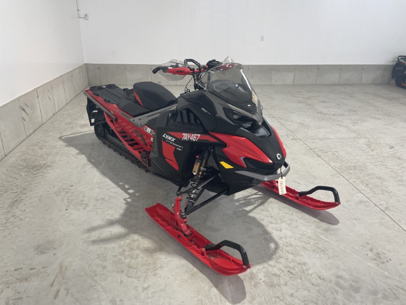 Snowmobiles  2024 LYNX XTERRAIN RE 850 E-TEC SNOWMOBILE Photo
