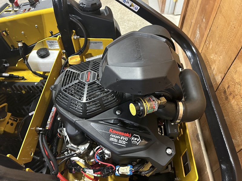 2025 HUSTLER X-RIDE 60 INCH COMMERCIAL ZERO TURN MOWER