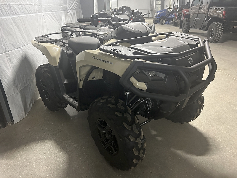 ATV & Utility Vehicles  2025 CAN-AM OUTLANDER PRO XU HD7 ATV Photo