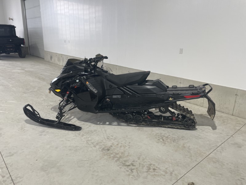 Snowmobiles  2025 SKI-DOO MXZ XRS 850 E-TEC SNOWMOBILE Photo