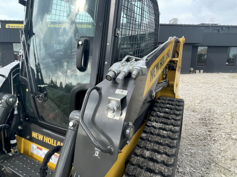 2025 NEW HOLLAND C327 COMPACT TRACK LOADER