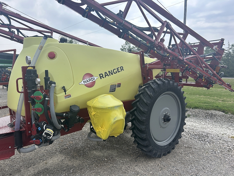 2025 HARDI RANGER 2000 PULL TYPE SPRAYER