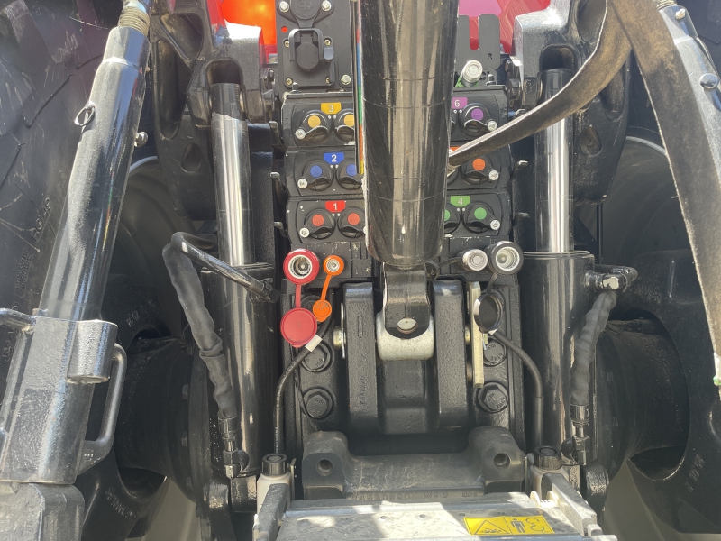 2025 CASE IH MAGNUM 405 TRACTOR