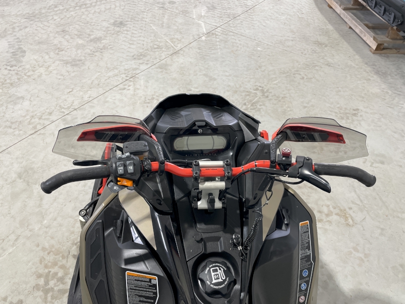 Snowmobiles  2021 SKI-DOO MXZ X-RS 850 E-TEC SNOWMOBILE Photo