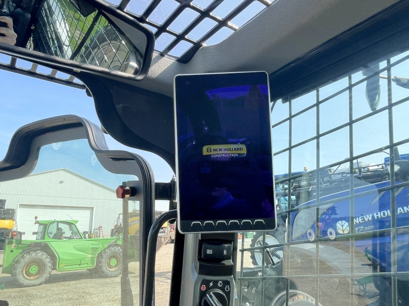 2025 NEW HOLLAND C345 COMPACT TRACK LOADER