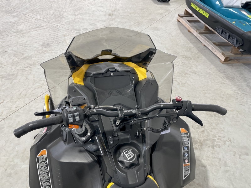 Snowmobiles  2023 SKI-DOO RENEGADE ENDURO 850 E-TEC SNOWMOBILE Photo