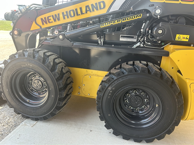2025 NEW HOLLAND L320 SKID STEER LOADER