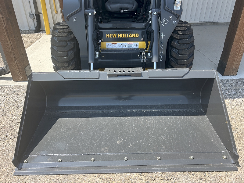 2025 NEW HOLLAND L320 SKID STEER LOADER