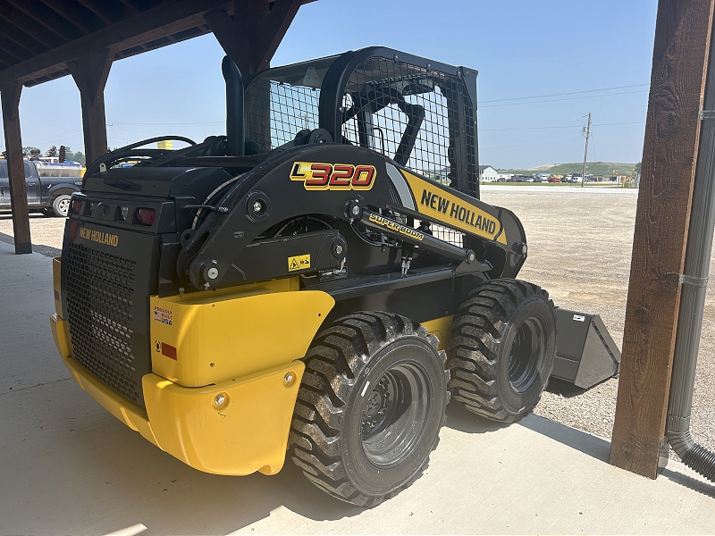 2025 NEW HOLLAND L320 SKID STEER LOADER