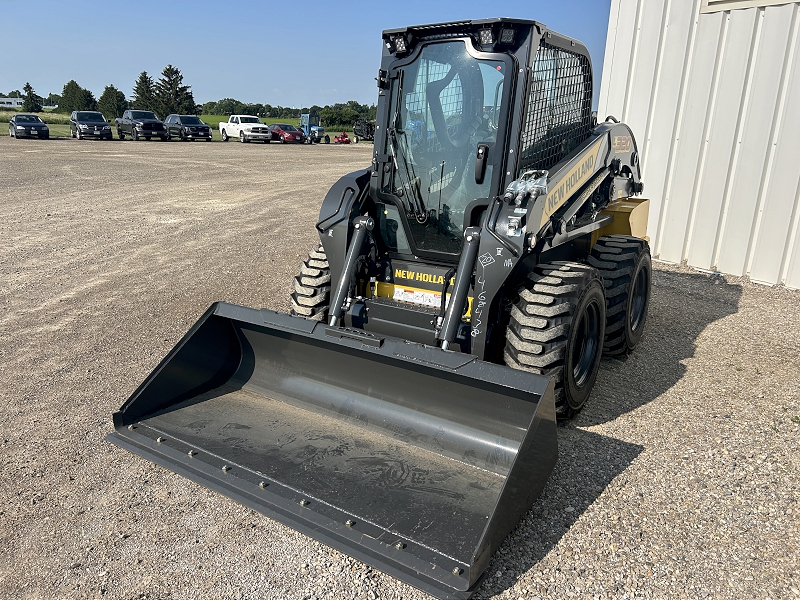 2025 NEW HOLLAND L320 SKID STEER LOADER