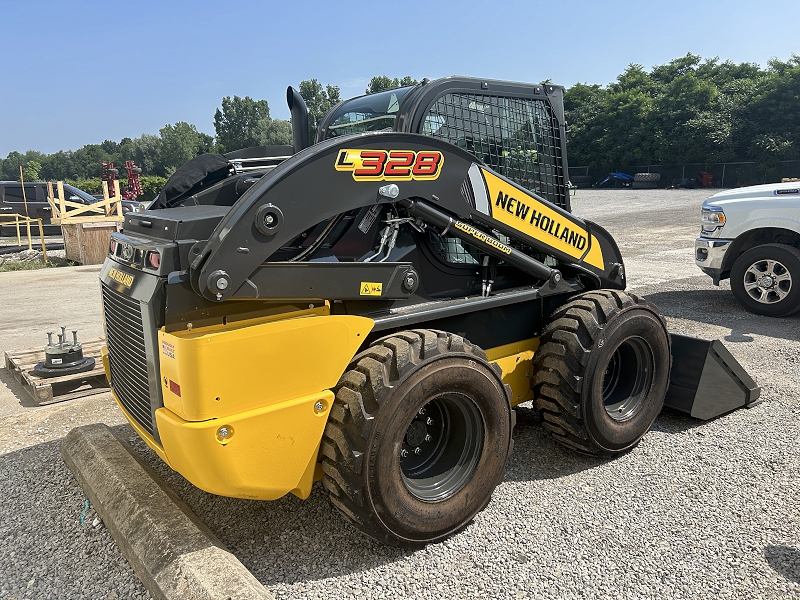 2025 NEW HOLLAND L328 SKID STEER LOADER