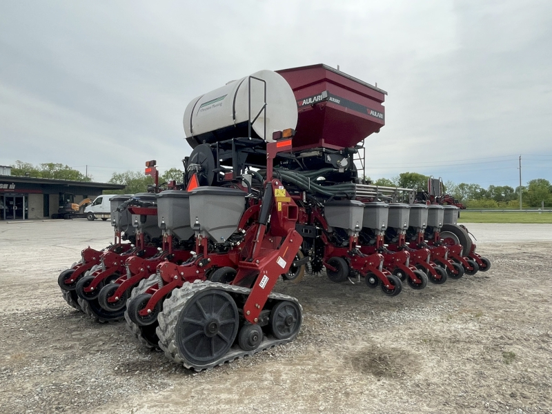 2022 CASE IH 2150 PLANTER