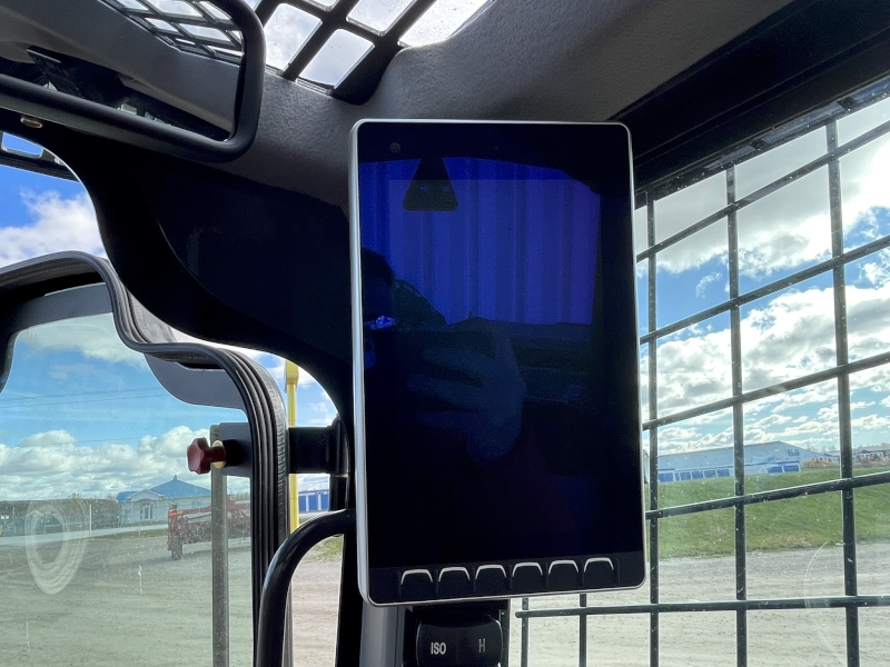 2026 NEW HOLLAND L334 SKID STEER LOADER