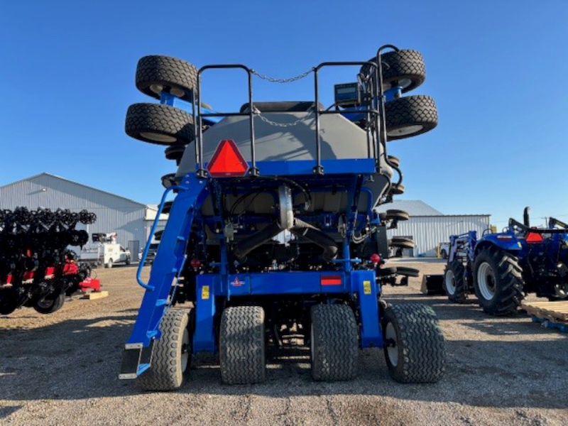 2022 NEW HOLLAND P2185-30 AIR DRILL
