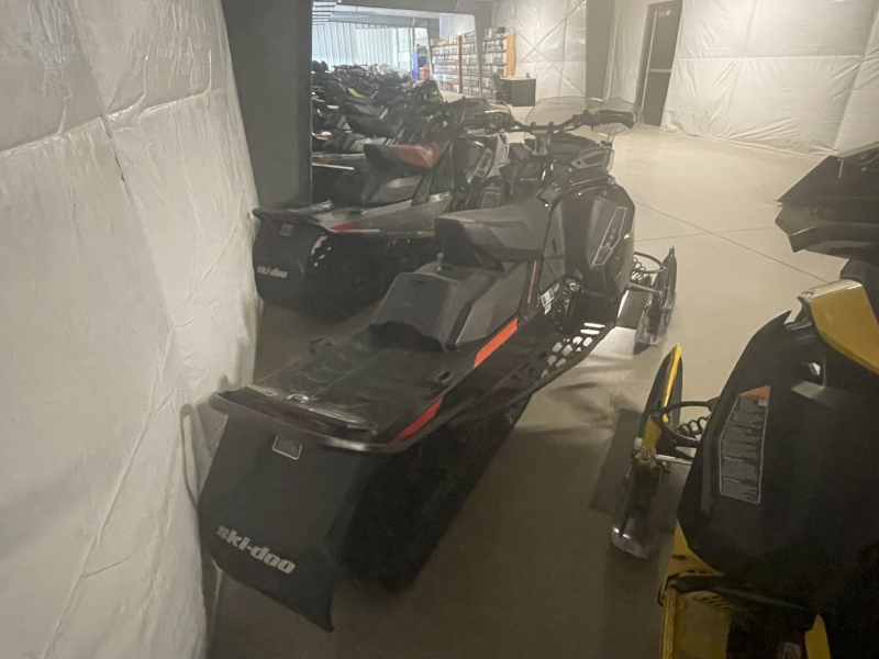 Snowmobiles  2022 SKI-DOO MXZ X 850 E-TEC SNOWMOBILE Photo