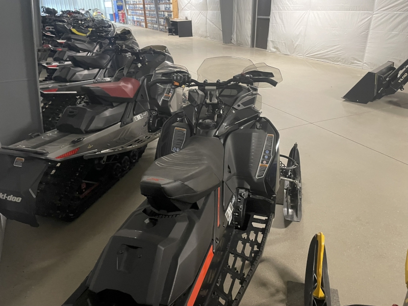 Snowmobiles  2022 SKI-DOO MXZ X 850 E-TEC SNOWMOBILE Photo
