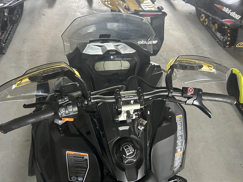 Snowmobiles  2022 SKI-DOO RENEGADE X 850 E-TEC SNOWMOBILE Photo