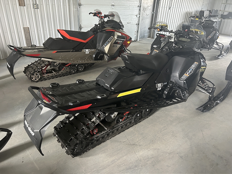 Snowmobiles  2022 SKI-DOO RENEGADE X 850 E-TEC SNOWMOBILE Photo