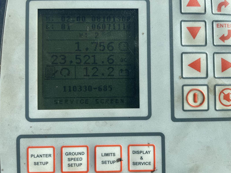2008 AGCO MASSEY FERGUSON 8186 16 ROW PLANTER