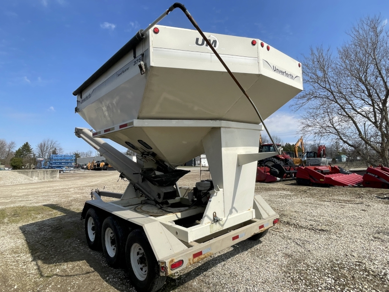 2009 UNVERFERTH 3750 SEED TENDER