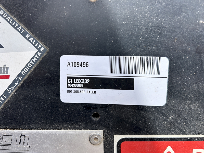 2004 CASE IH LBX332 SQUARE BALER