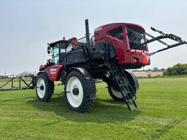 2022 MILLER 7310 HIGH CLEARANCE SPRAYER